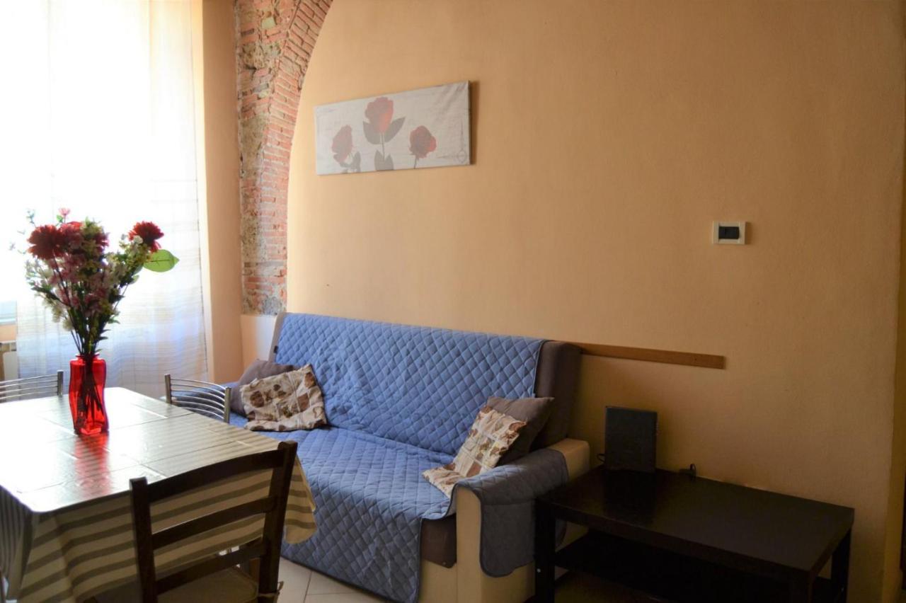 Appartamento Centro Citta Free Private Car Parking Livorno Luaran gambar